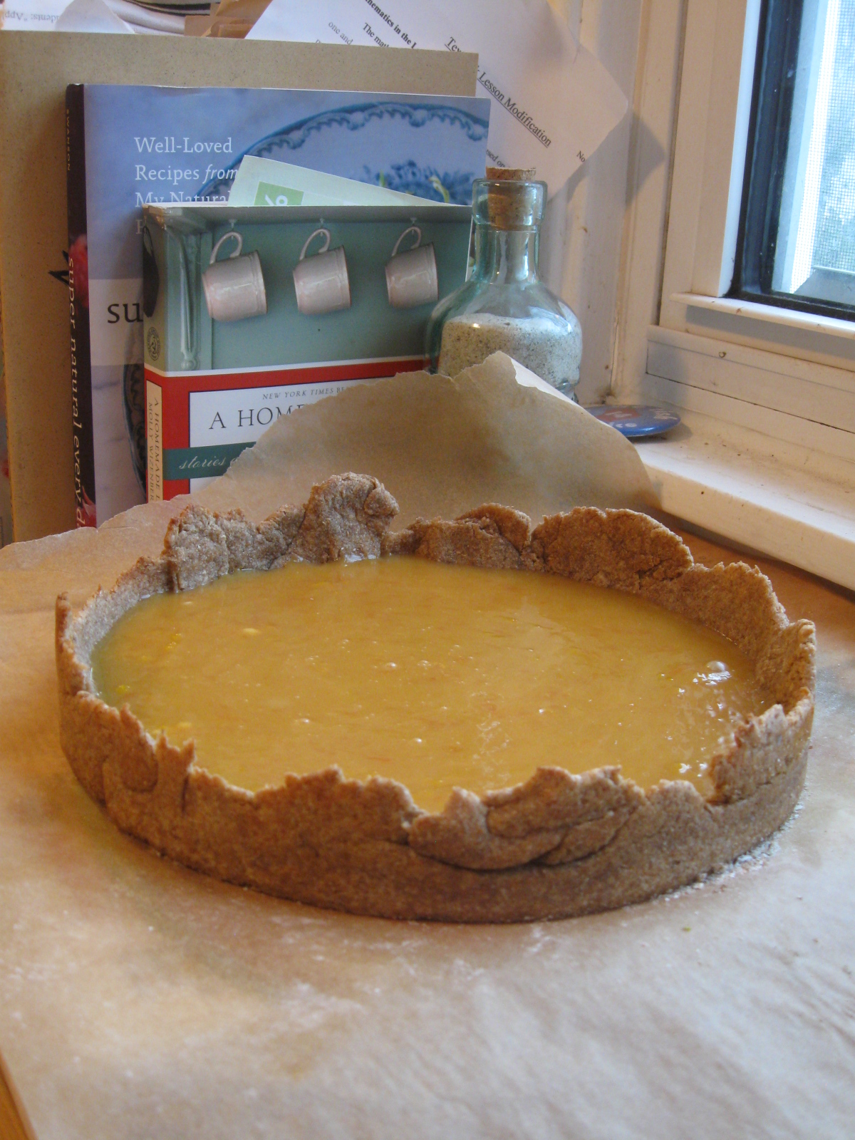 Grapefruit tart in&nbsp;motion